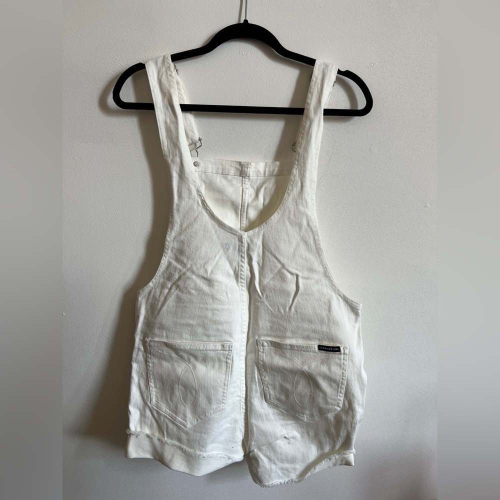 Calvin Klein White Denim Cut-off Short Overalls NWT - Picture 4 of 4